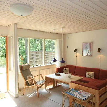 4716-aakirkeby-boderne-95 度假居 *